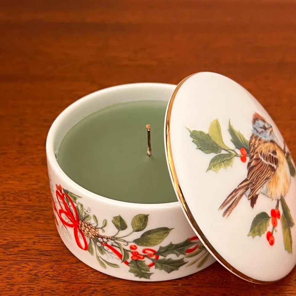 Andrea by Sadek‎ Trinket Box Candle  American Tree Sparrow Winter Birds & Wreath